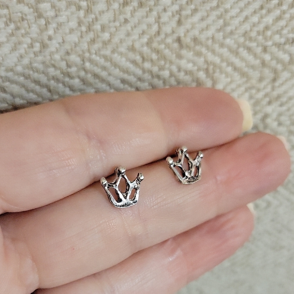 Silver Crown Stud Earrings - Picture 3 of 4